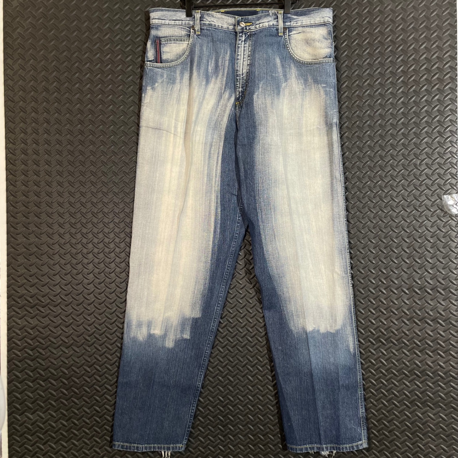 Phat Farm Jeans Mens 38x34 Blue White Bleach Fade Baggy Y2k Streetwear Hip Hop Phat Farm Jeans Mens 38x34 Blue White Bleach Fade Baggy Y2k Streetwear Hip Hop
